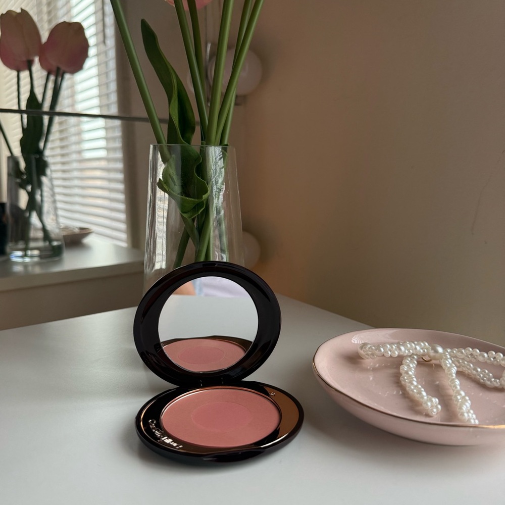 Charlotte tilbury blush